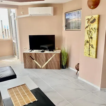 Apartamento Sea View / Sea Garden Maisonette