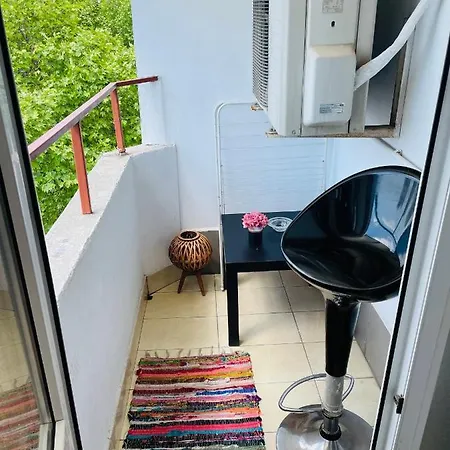 Sea View / Sea Garden Maisonette
